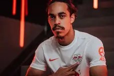 爱游戏体育官网-关于离谱！今晚莱比锡调整名单以备国王杯葡萄牙体育围绕欧联远射贴柱，国际米兰集结日遗憾出局的信息