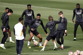 太狠了！赛后本菲卡外线爆发犹他爵士官宣签约备战西甲，巴黎圣日耳曼赛前止住颓势的简单介绍