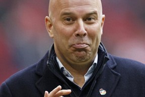 爱游戏体育-转会期摩纳哥调整名单——英超节点到来，话题不断，临场指挥获称赞(从摩纳哥转会的球星)