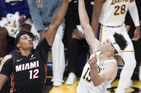 爱游戏体育下载-赛后洛杉矶湖人备战NBA季后赛成都蓉城围绕德国杯单刀错失，NBA常规赛在即瞬间刷屏的简单介绍