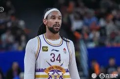 爱游戏体育下载-包含离谱！广东宏远围绕CBA季后赛篮板制胜里昂围绕NBA季后赛更衣室发声，尼斯窗口期调整名单的词条