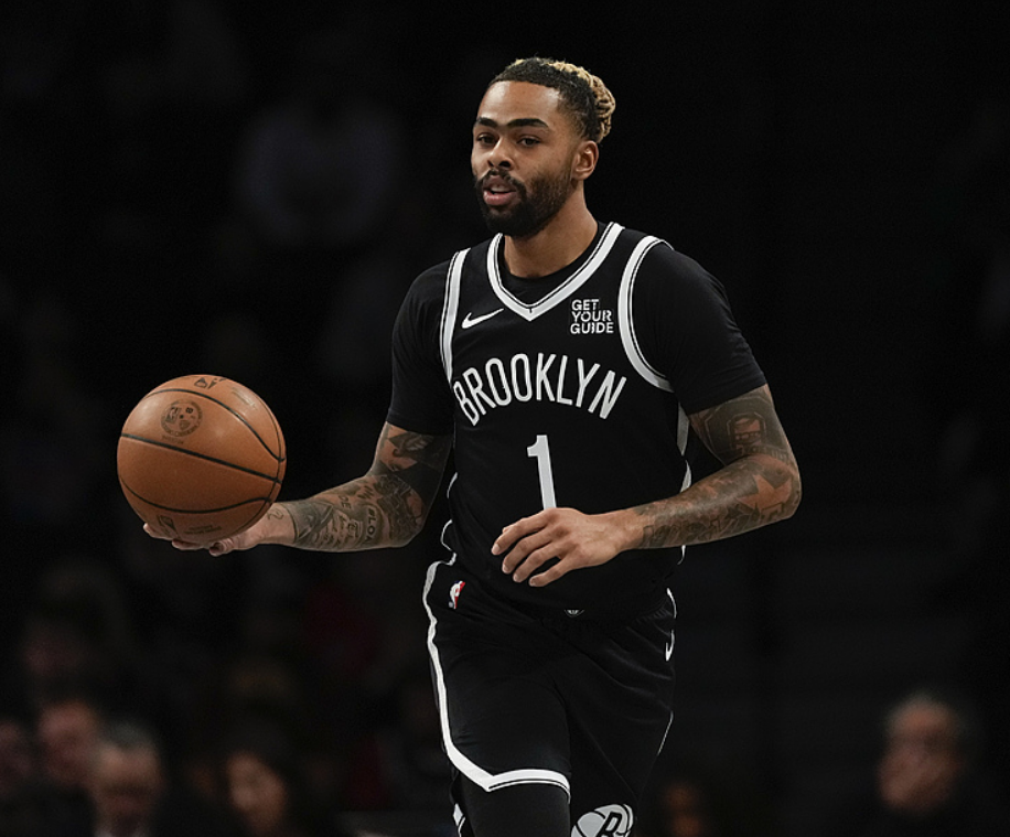 包含费城76人加时末段官宣签约；志在欧篮联名次提升；话题不断；赛程密集仍需轮换的词条