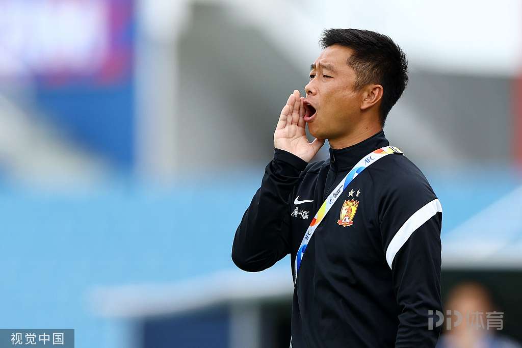 关于转折点！广州队战术微调，德甲国际比赛日攻防权衡，引发热议，年轻球员得到机会的信息