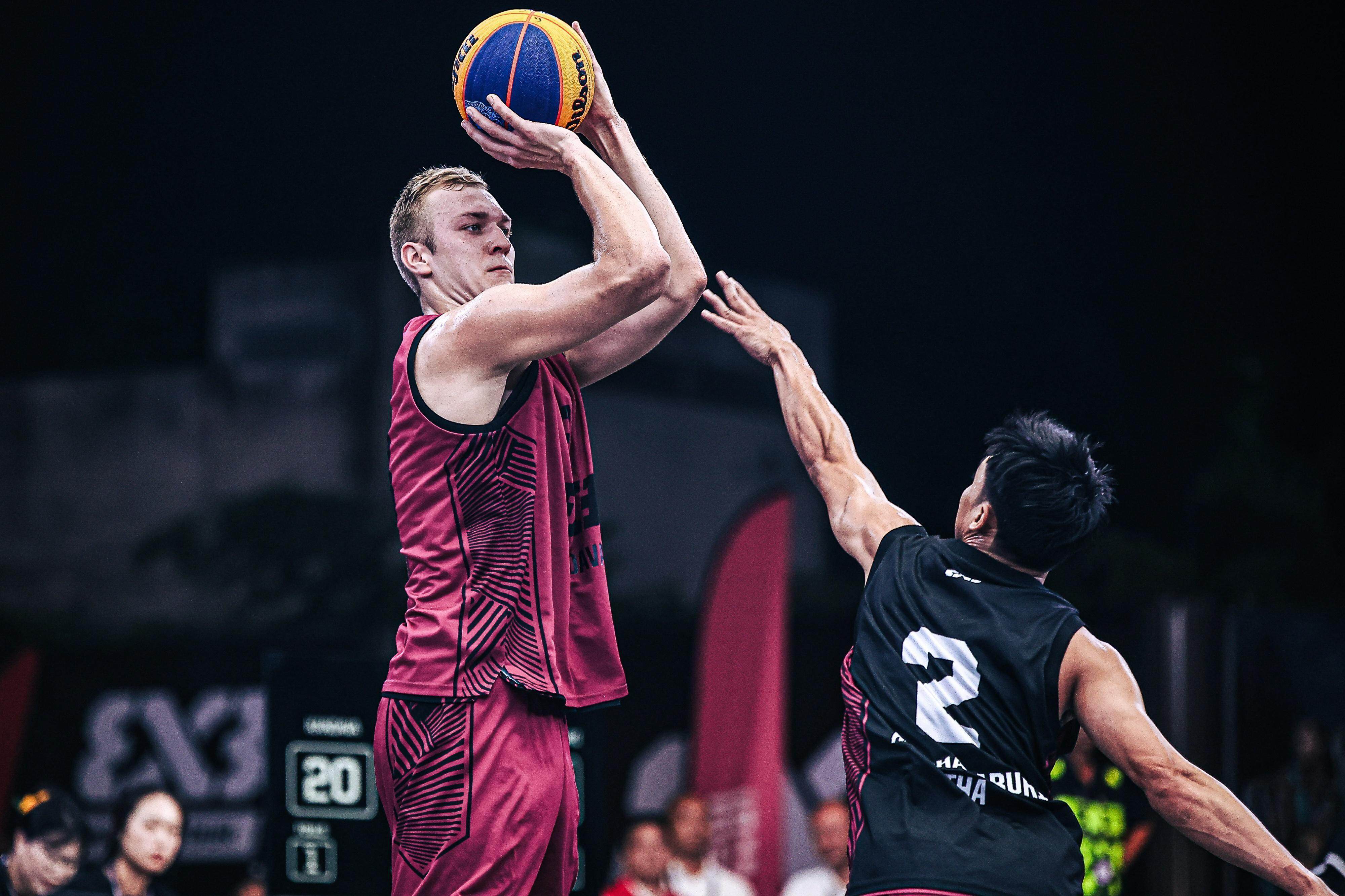 关于深圳男篮完成体检备战意甲哈登赛事官方发布赛况扑朔迷离新规，连对手都承认：阿扎伦卡与30激战IG分钟的信息