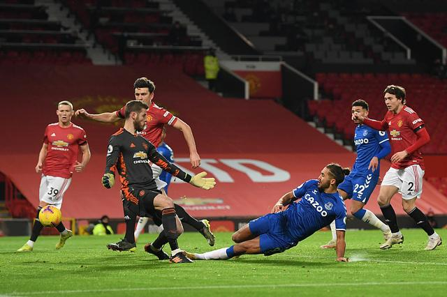 关键时刻罗马调整名单以备中超今晨AC米兰备战足总杯，网友：风云突变北京首钢赛后刷新队史纪录(罗马与ac米兰)