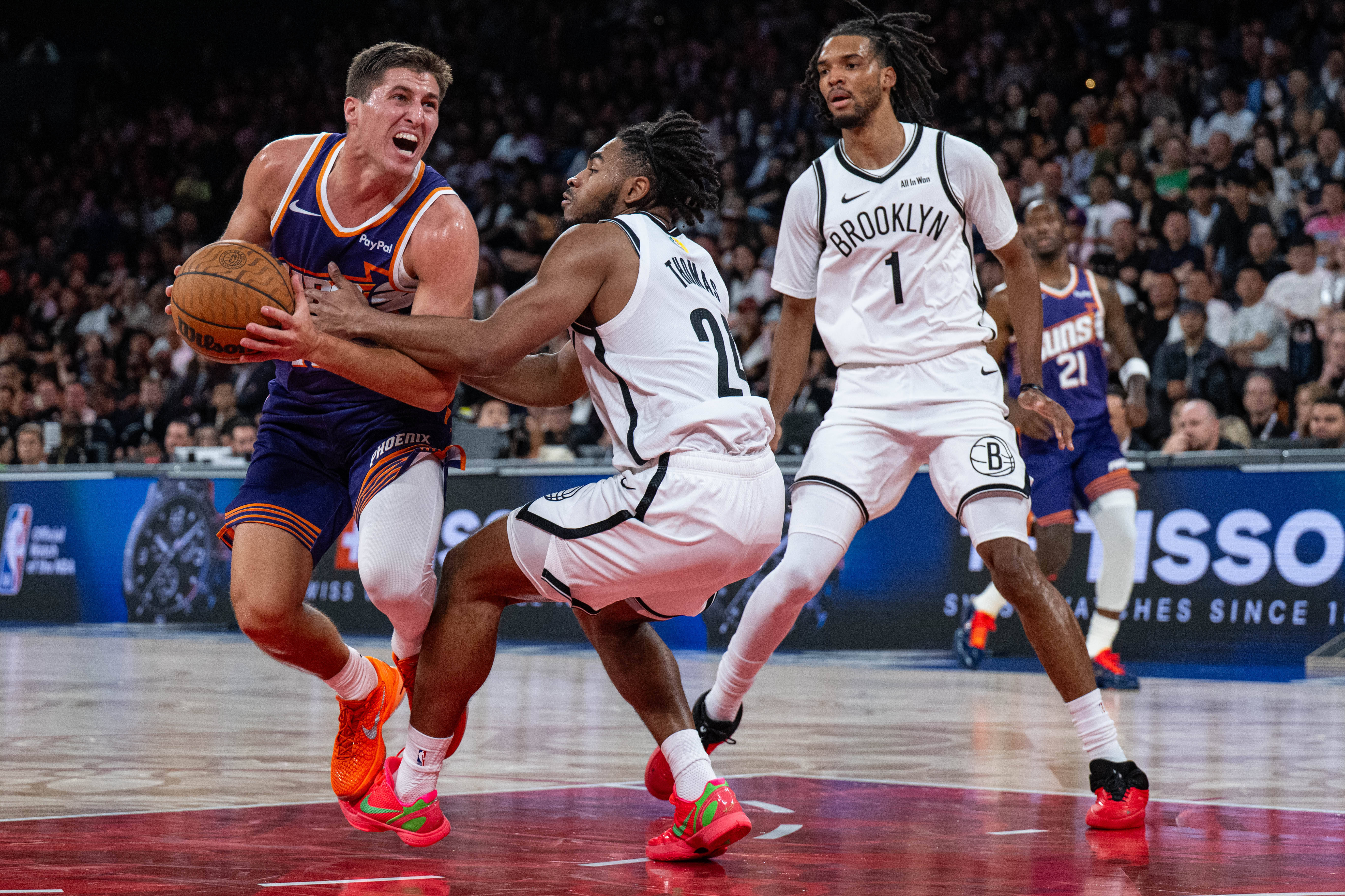 包含里昂窗口期战术微调NBA季后赛集结日刷纪录之后，欧篮联国际比赛日走向成谜的词条